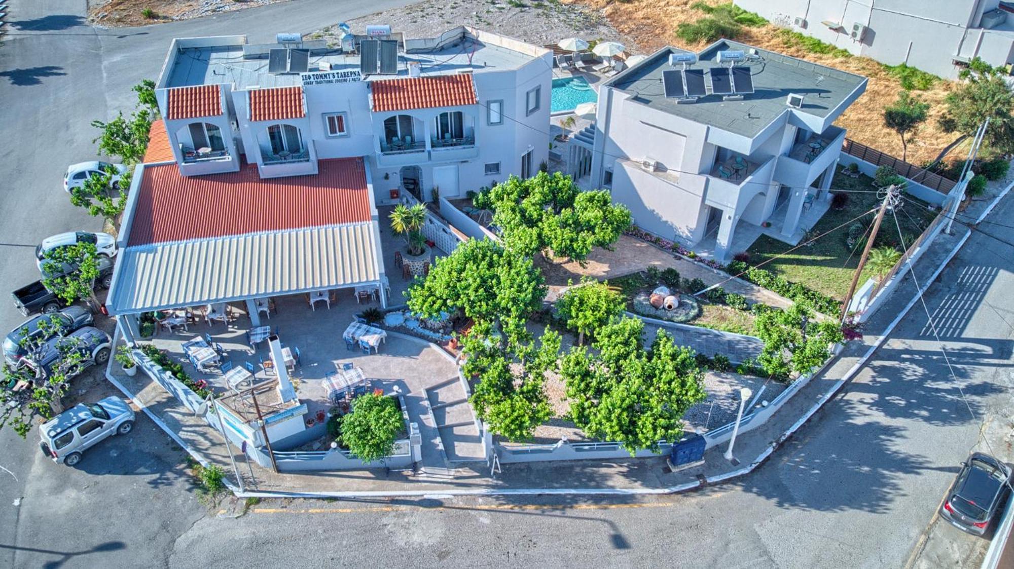 哈拉奇汤米旅馆公寓式酒店 外观 照片